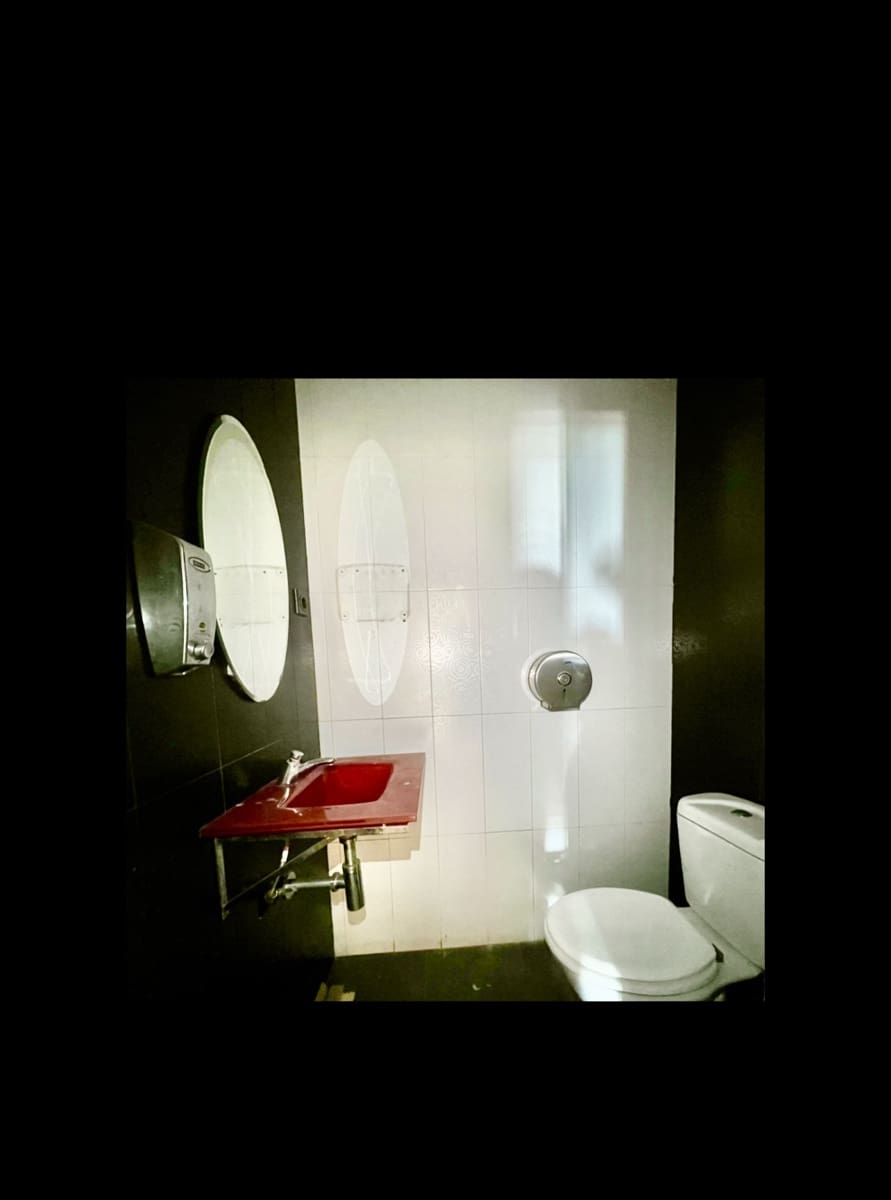 Business for sale in Vicar with garage - € 210,000 (Ref: 9382573)