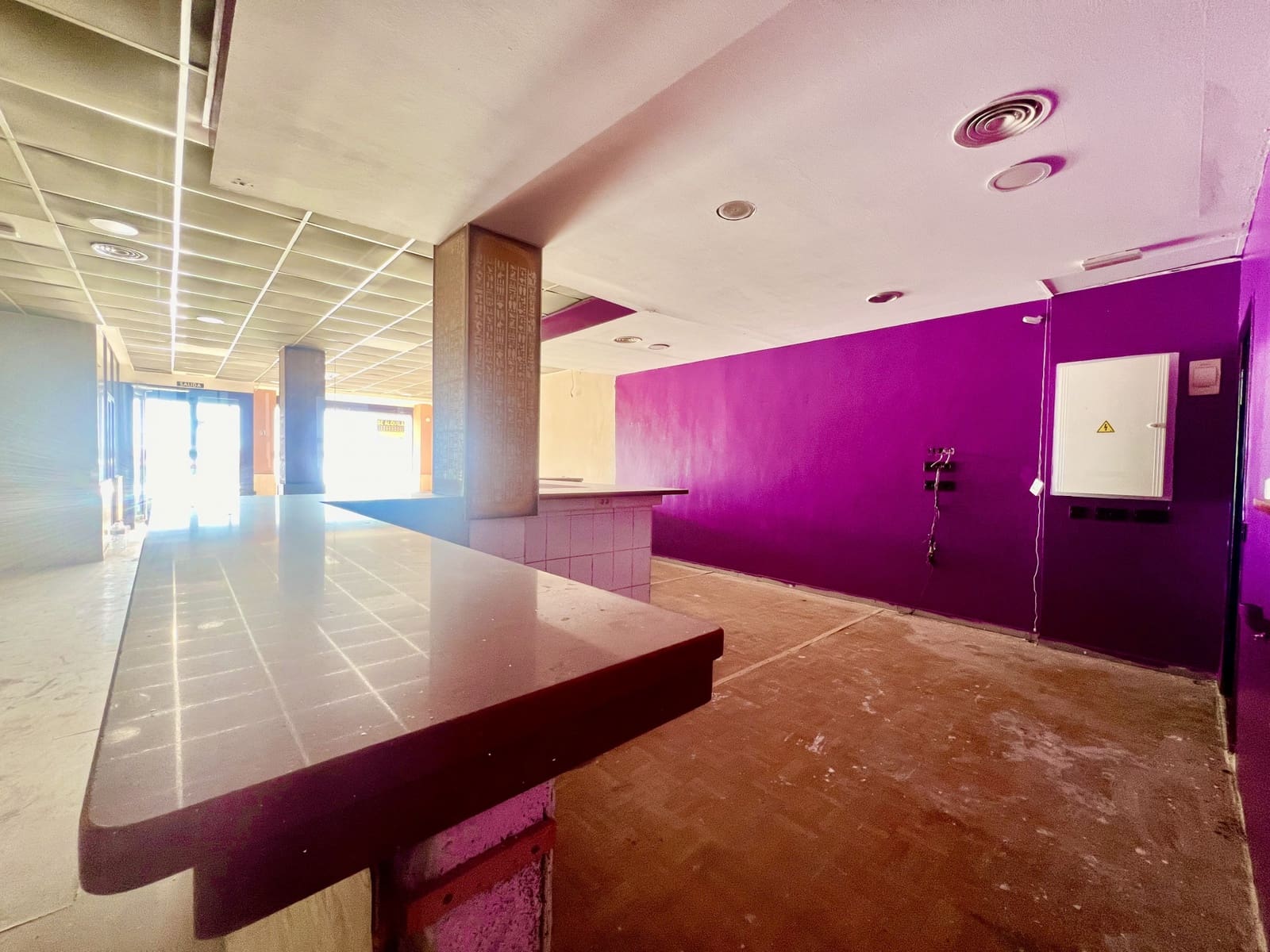 Business for sale in Vicar with garage - € 210,000 (Ref: 9382573)