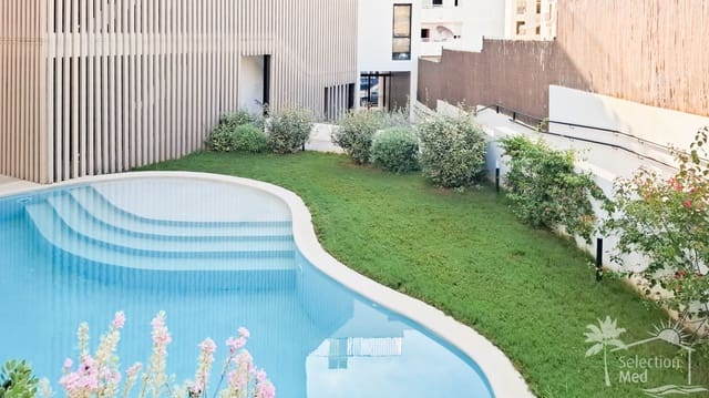 Apartamento de 2 habitaciones en Santa Eulalia / Santa Eularia en venta con piscina - 820.000 € (Ref: 9385429)