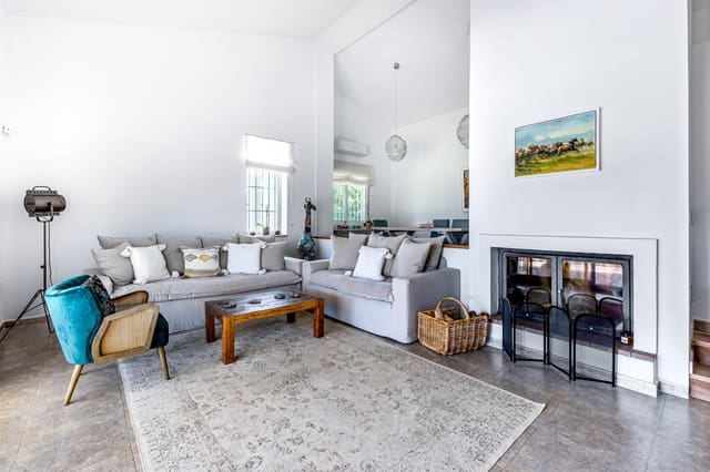 3 soveværelse Villa til salg i Mijas med swimmingpool garage - € 1.450.000 (Ref: 9385430)