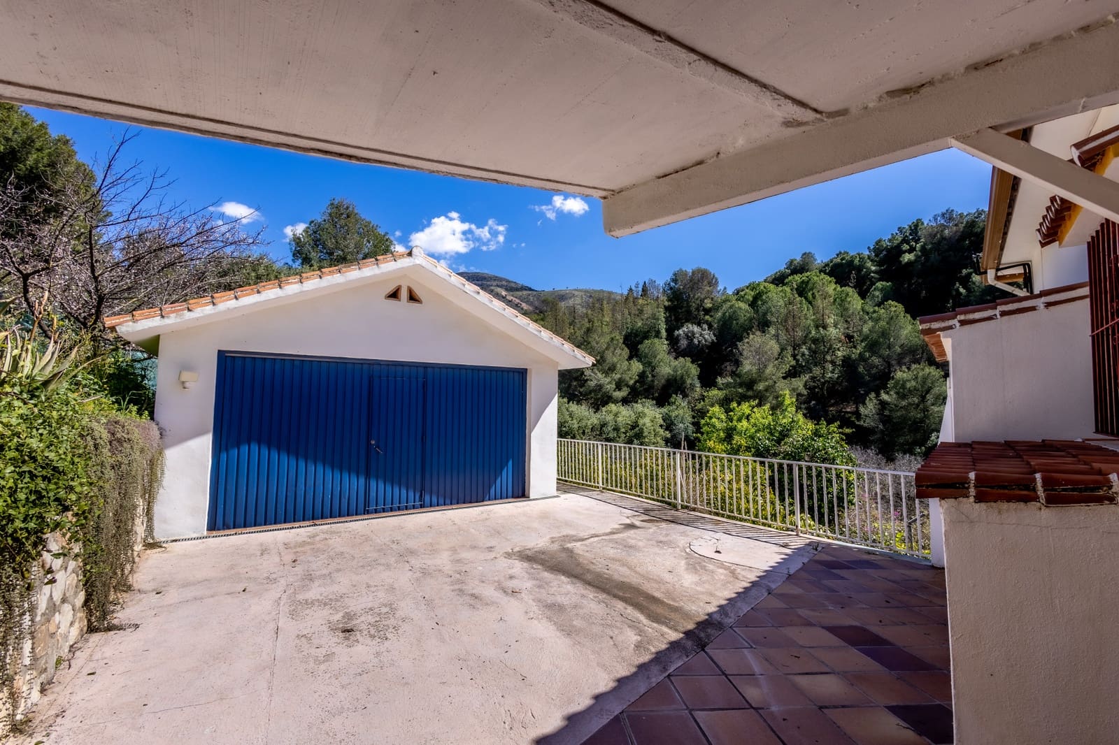 6 bedroom Finca/Country House for sale in Alhaurin el Grande with pool garage - € 625,000 (Ref: 9385432)