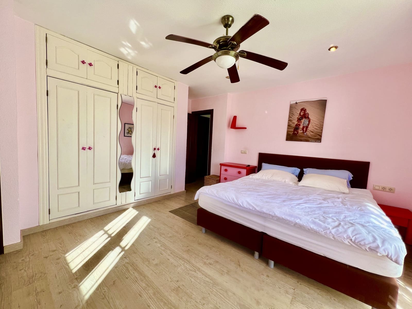 5 makuuhuone Huvila myytävänä paikassa Felix mukana uima-altaan 
autotalli - 377 000 € (Ref: 9395902)