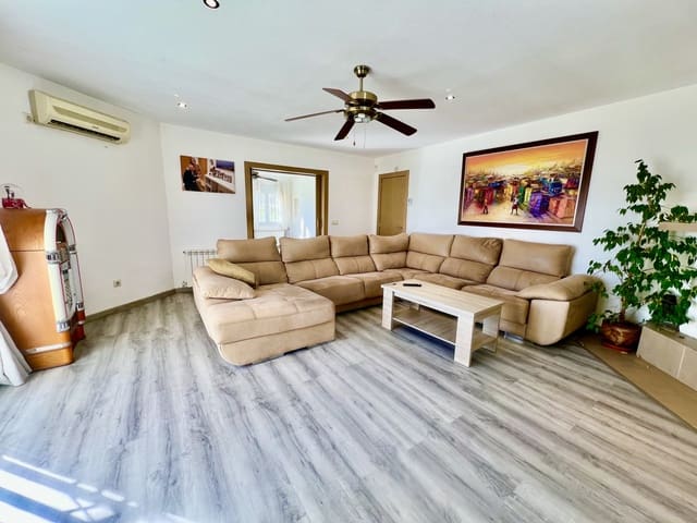 5 makuuhuone Huvila myytävänä paikassa Felix mukana uima-altaan 
autotalli - 377 000 € (Ref: 9395902)