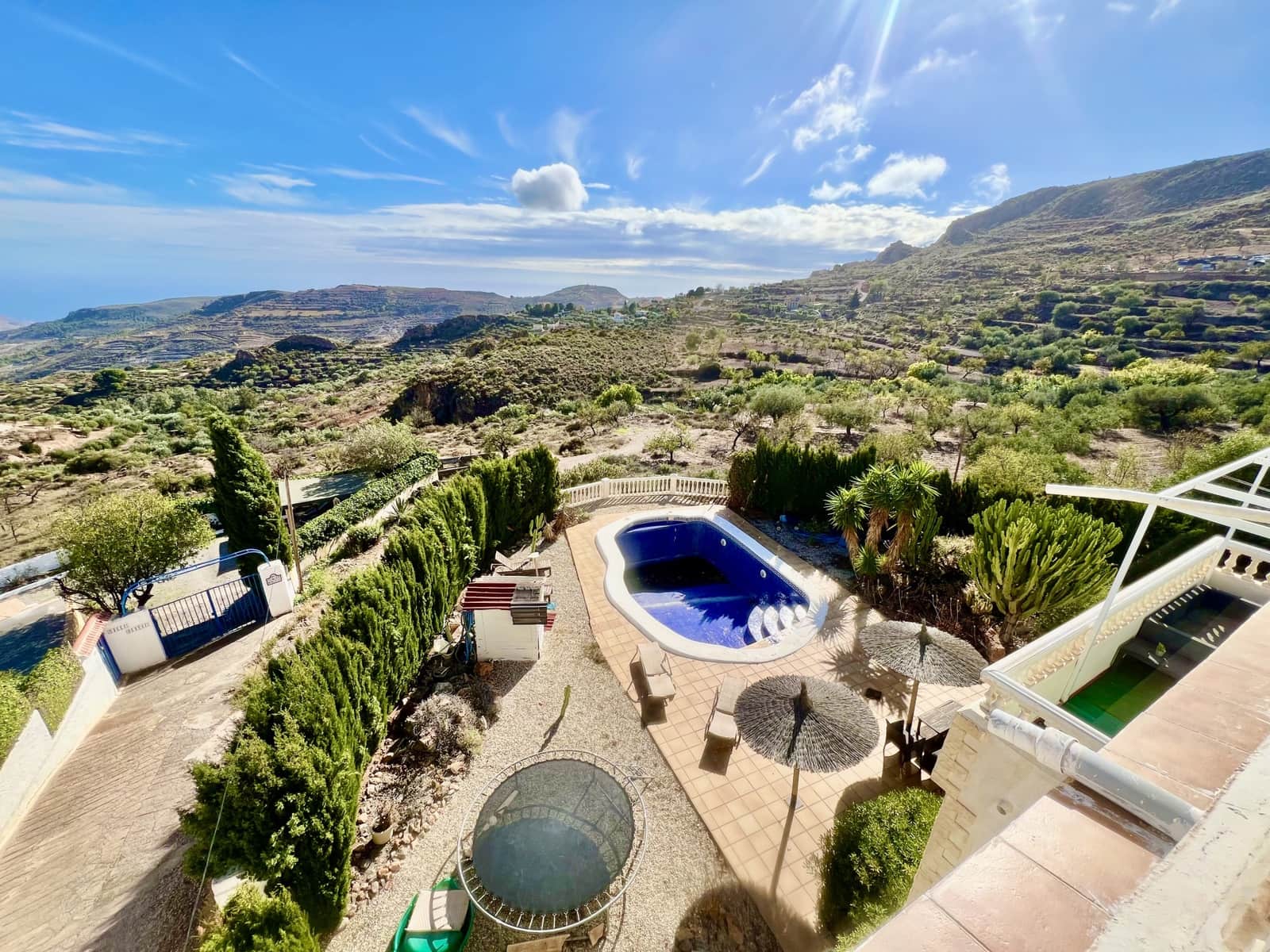 5 soveværelse Villa til salg i Felix med swimmingpool garage - € 377.000 (Ref: 9395902)