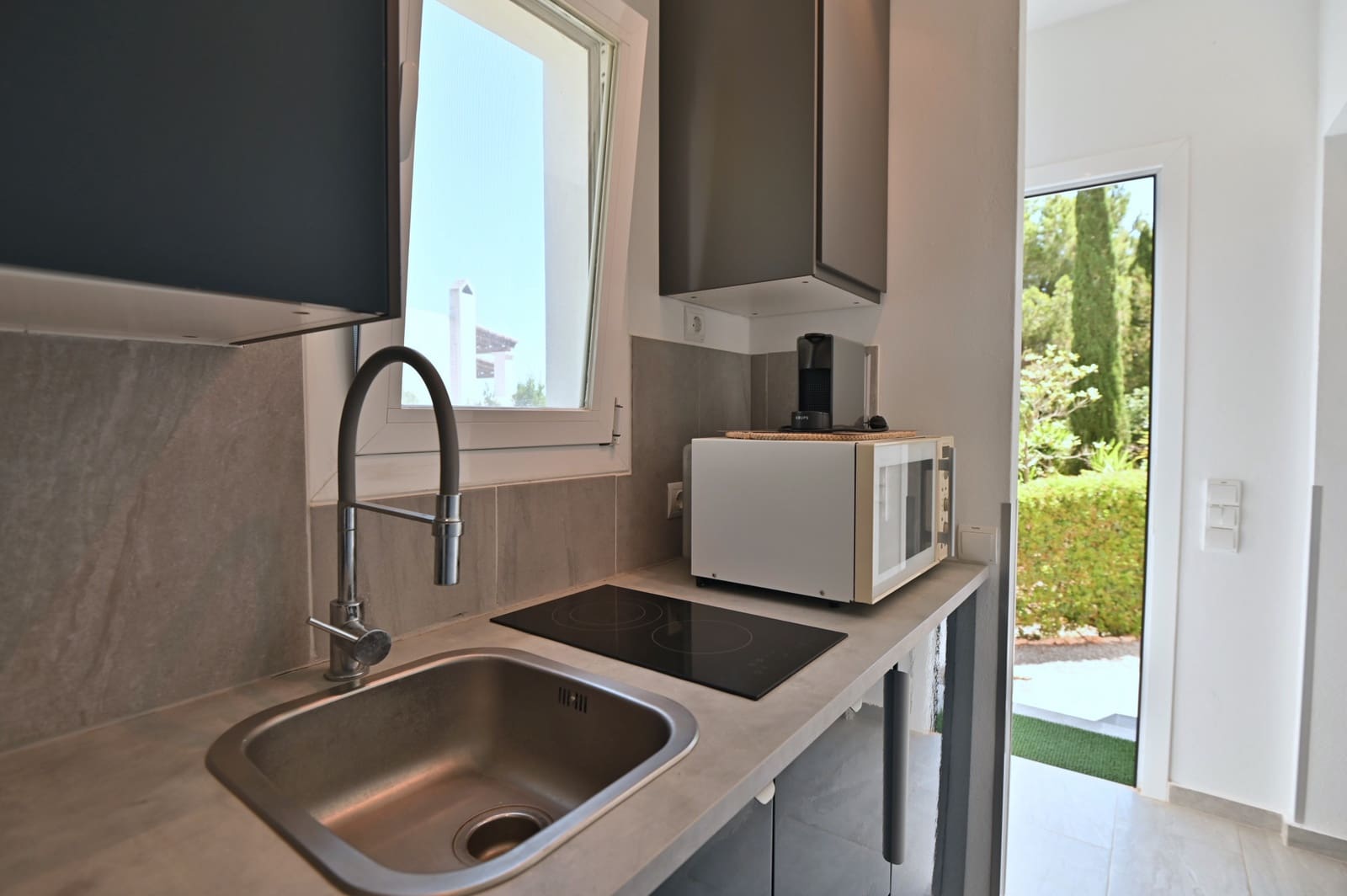 2 sypialnia Willa na sprzedaż w Es Figueral z garażem - 1 180 000 € (Ref: 9395904)