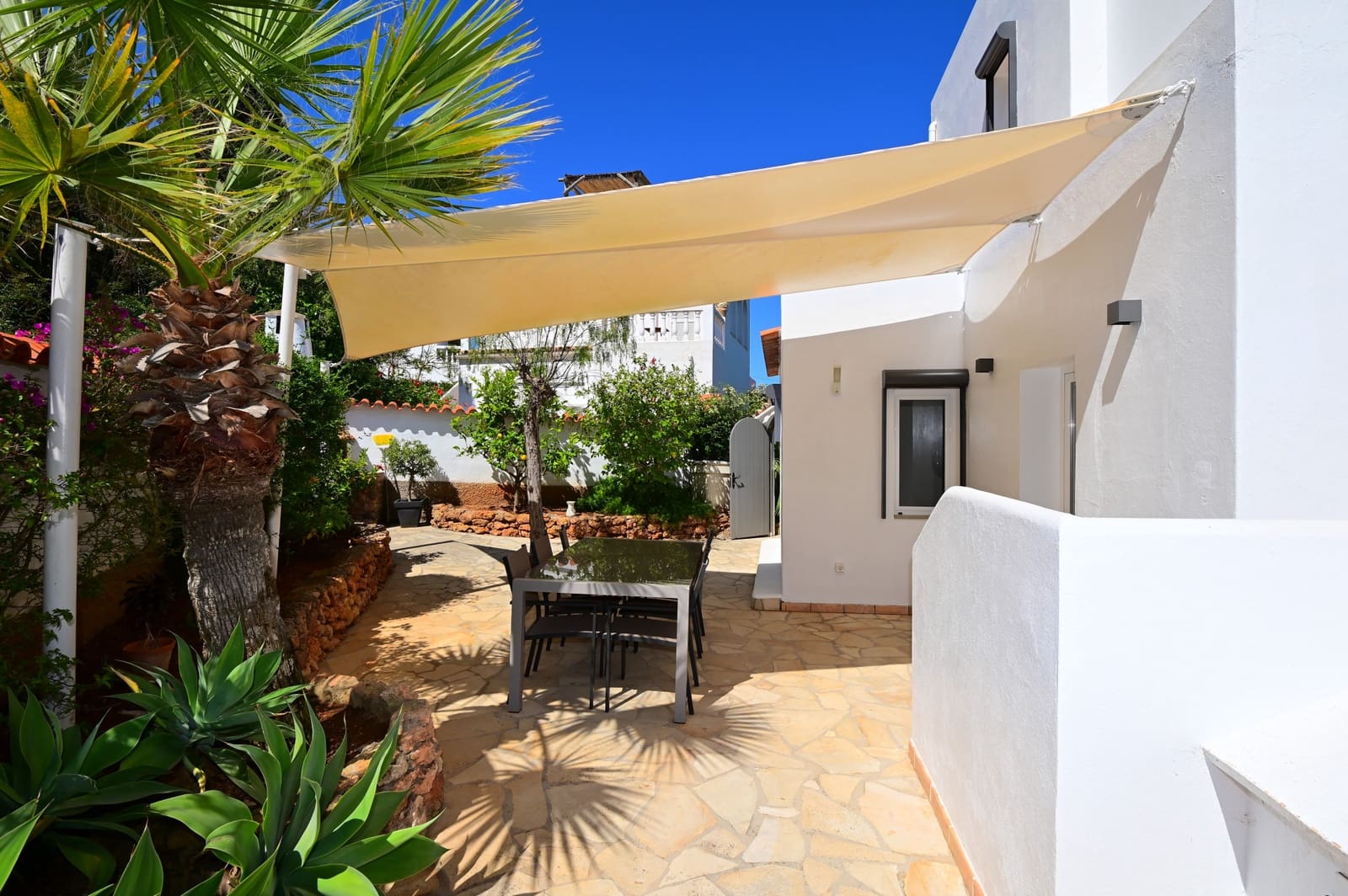 2 sypialnia Willa na sprzedaż w Es Figueral z garażem - 1 180 000 € (Ref: 9395904)