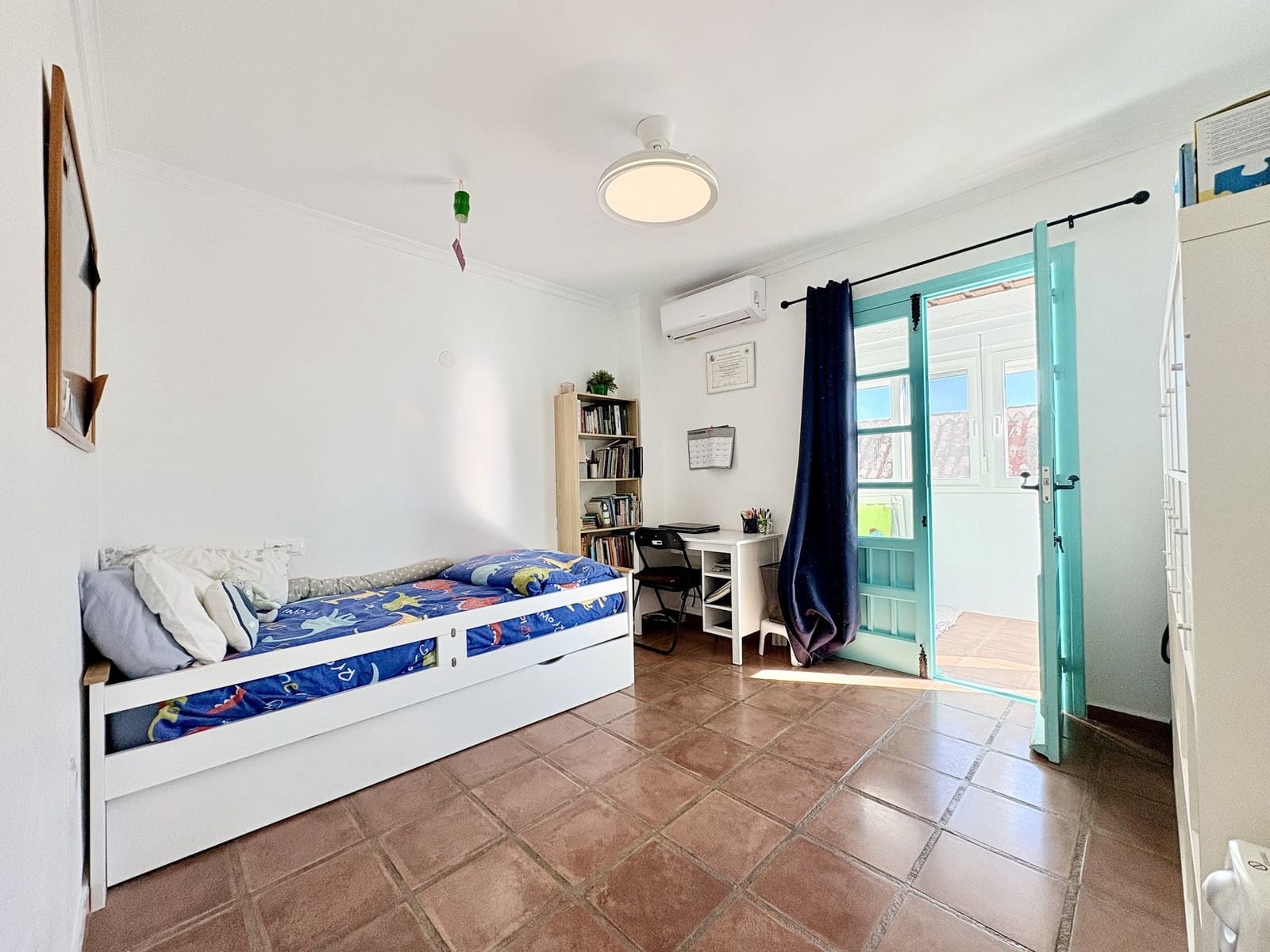 3 bedroom Townhouse for sale in Mijas Costa with pool garage - € 345,000 (Ref: 9398366)