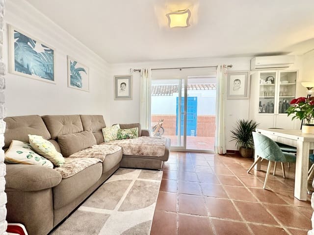 Casa de 3 habitaciones en Mijas Costa, Mijas en venta con piscina garaje - 345.000 € (Ref: 9398366)