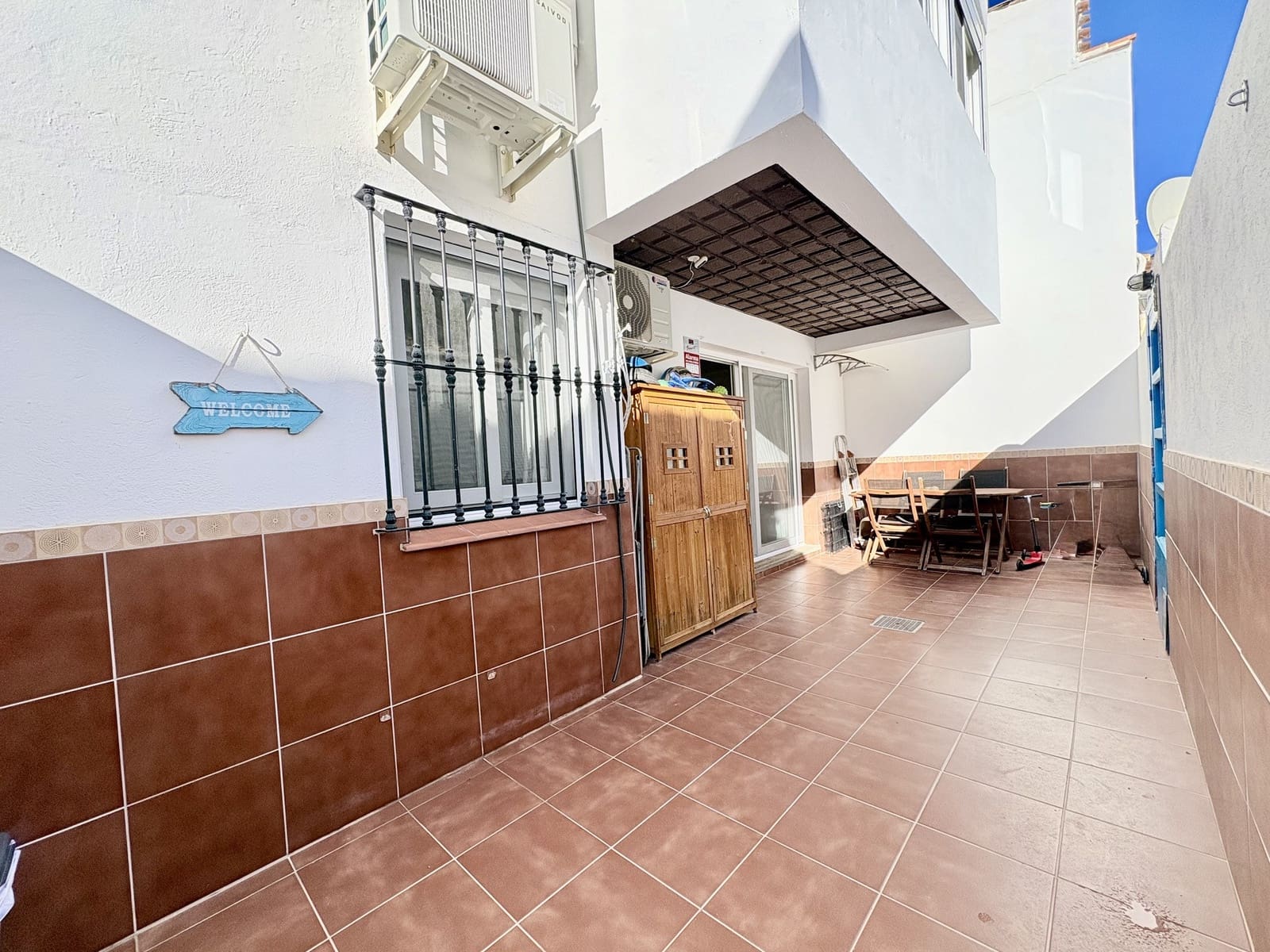 3 bedroom Townhouse for sale in Mijas Costa with pool garage - € 345,000 (Ref: 9398366)