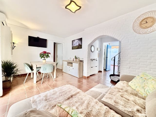 Casa de 3 habitaciones en Mijas Costa, Mijas en venta con piscina garaje - 345.000 € (Ref: 9398366)