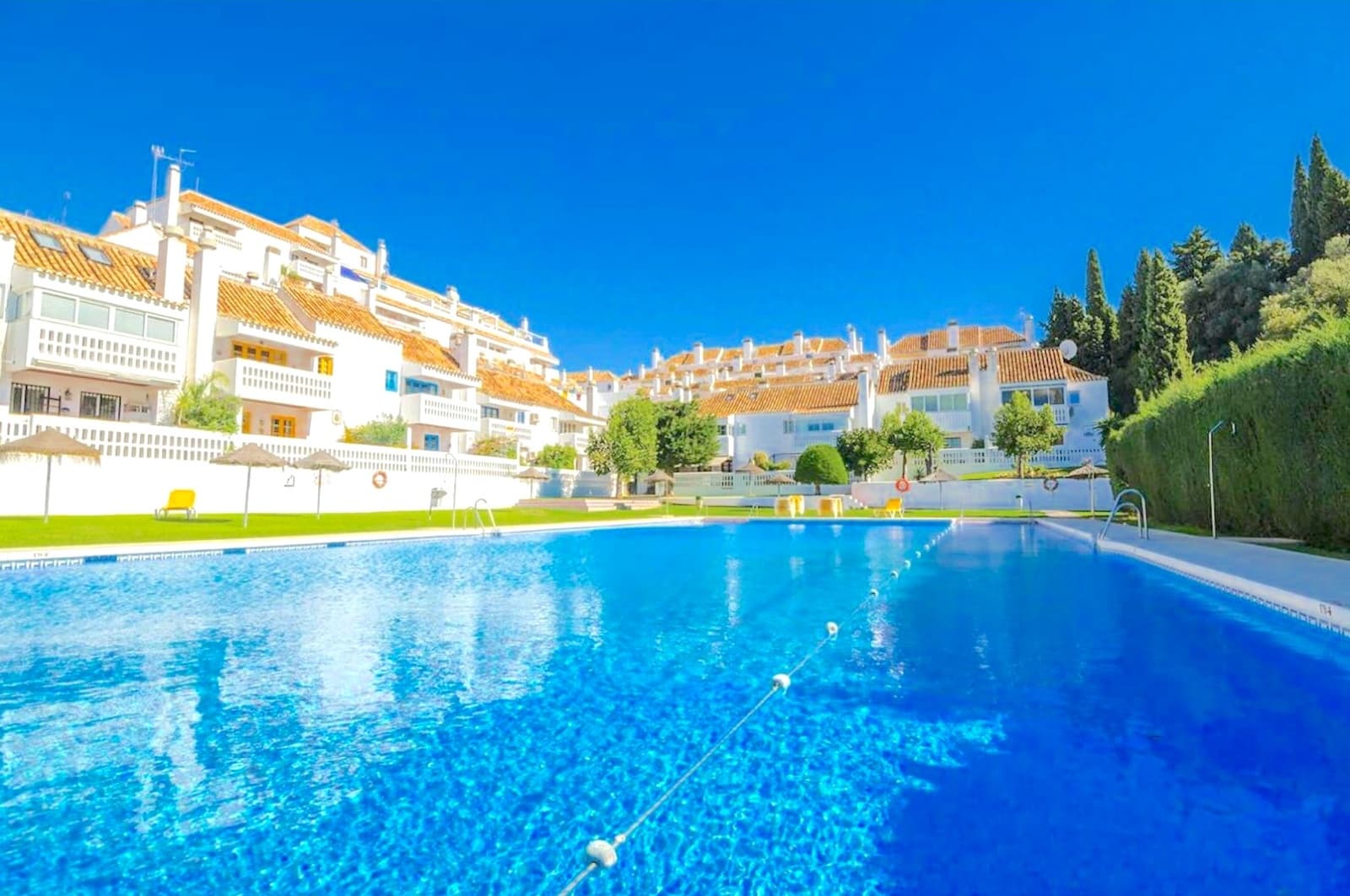3 quarto Casa em Banda para venda em Mijas Costa com piscina garagem - 335 000 € (Ref: 9398366)