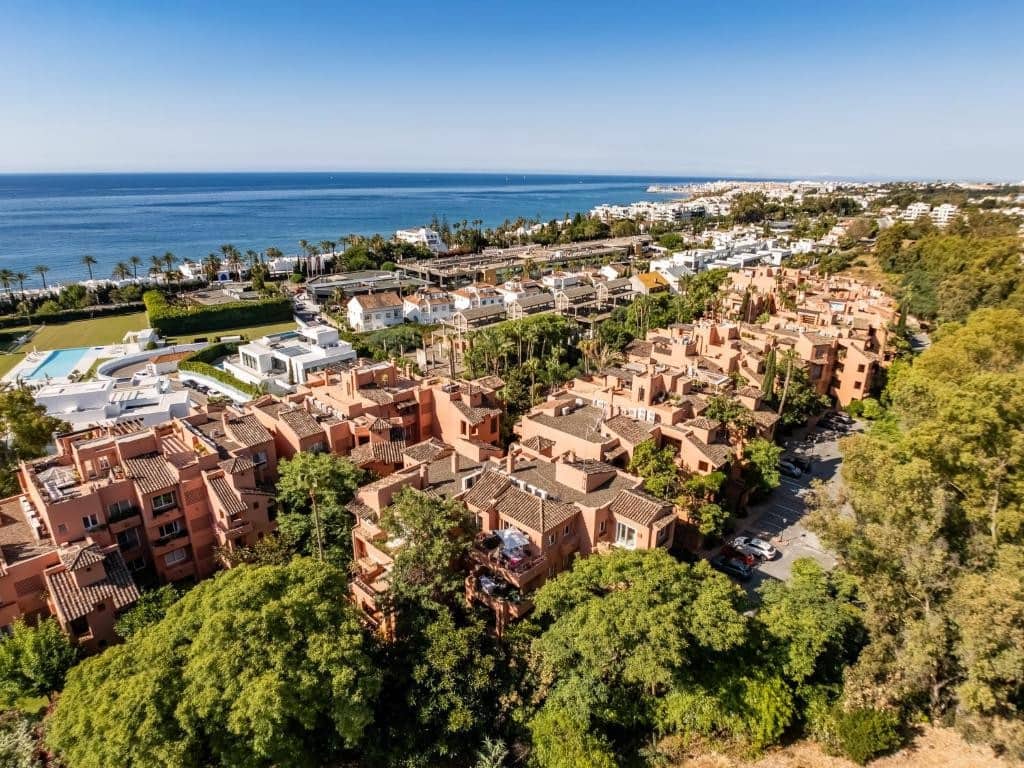 3 makuuhuone Huoneisto myytävänä paikassa Marbella mukana uima-altaan 
autotalli - 1 050 000 € (Ref: 9400776)