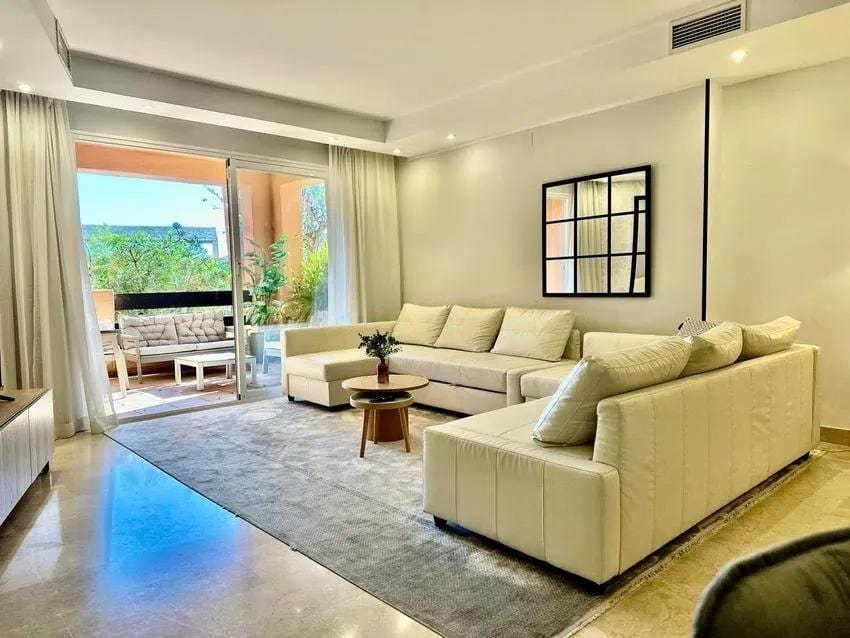 3 makuuhuone Huoneisto myytävänä paikassa Marbella mukana uima-altaan 
autotalli - 1 050 000 € (Ref: 9400776)