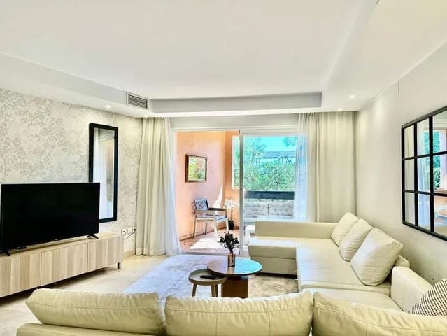 3 makuuhuone Huoneisto myytävänä paikassa Marbella mukana uima-altaan 
autotalli - 1 050 000 € (Ref: 9400776)