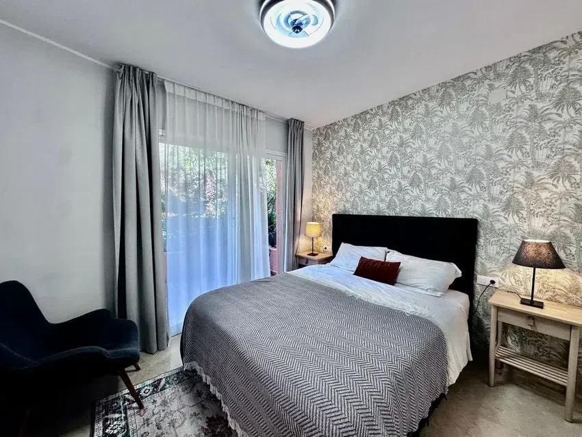 3 makuuhuone Huoneisto myytävänä paikassa Marbella mukana uima-altaan 
autotalli - 1 050 000 € (Ref: 9400776)