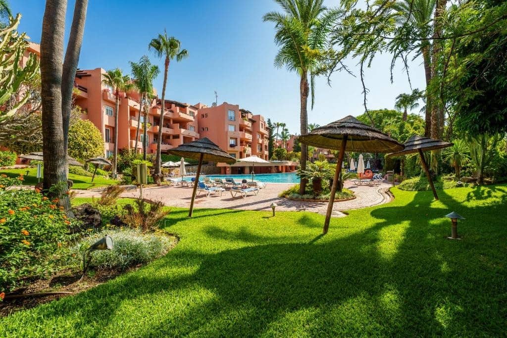 3 slaapkamer Appartement te koop in Marbella met zwembad garage - € 995.000 (Ref: 9400776)