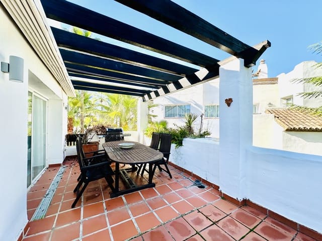 3 slaapkamer Penthouse te koop in Marbella met zwembad garage - € 1.600.000 (Ref: 9400777)