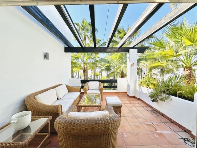 3 slaapkamer Penthouse te koop in Marbella met zwembad garage - € 1.600.000 (Ref: 9400777)