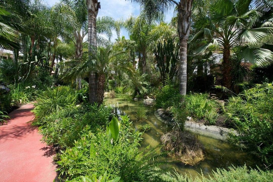 3 soveværelse Penthouse til salg i Marbella med swimmingpool garage - € 1.600.000 (Ref: 9400777)