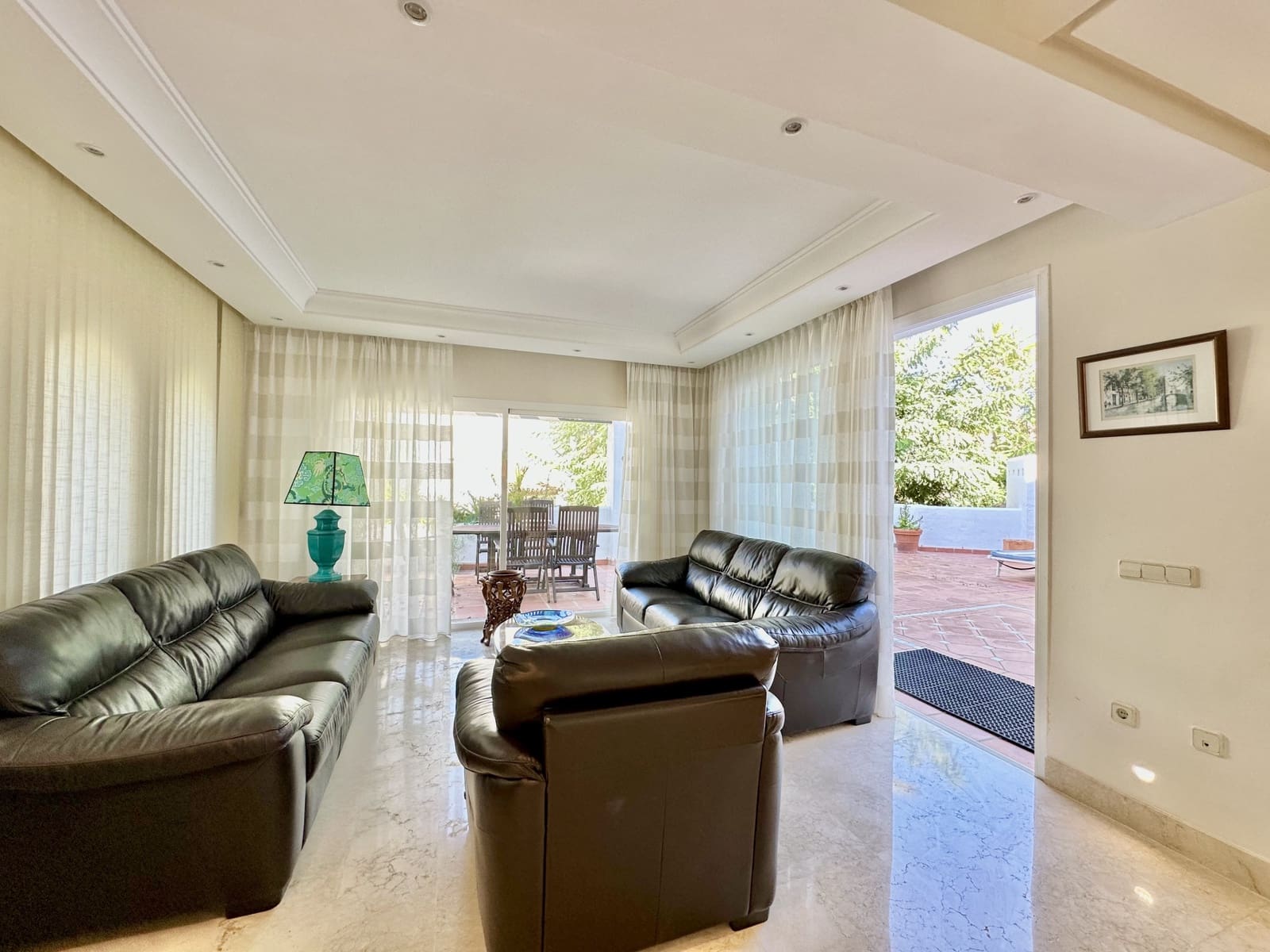 3 soveværelse Penthouse til salg i Marbella med swimmingpool garage - € 1.600.000 (Ref: 9400777)
