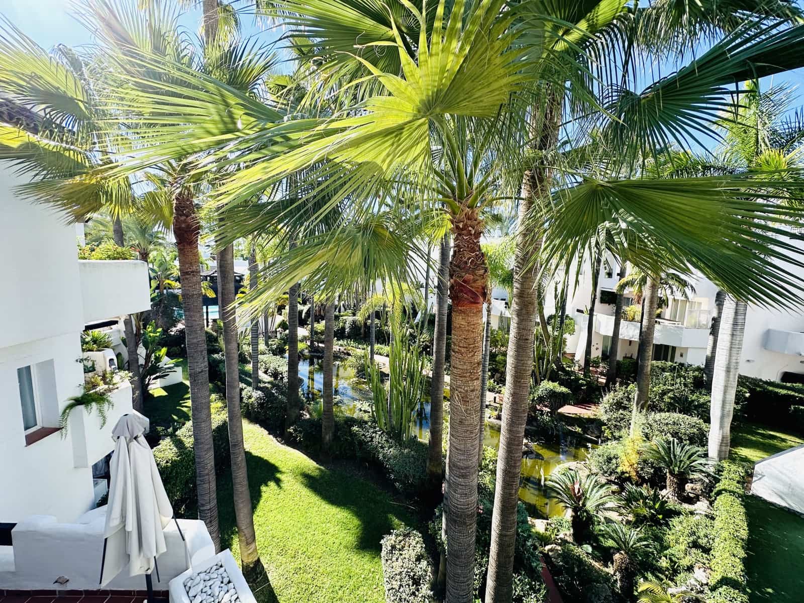 3 soveværelse Penthouse til salg i Marbella med swimmingpool garage - € 1.600.000 (Ref: 9400777)