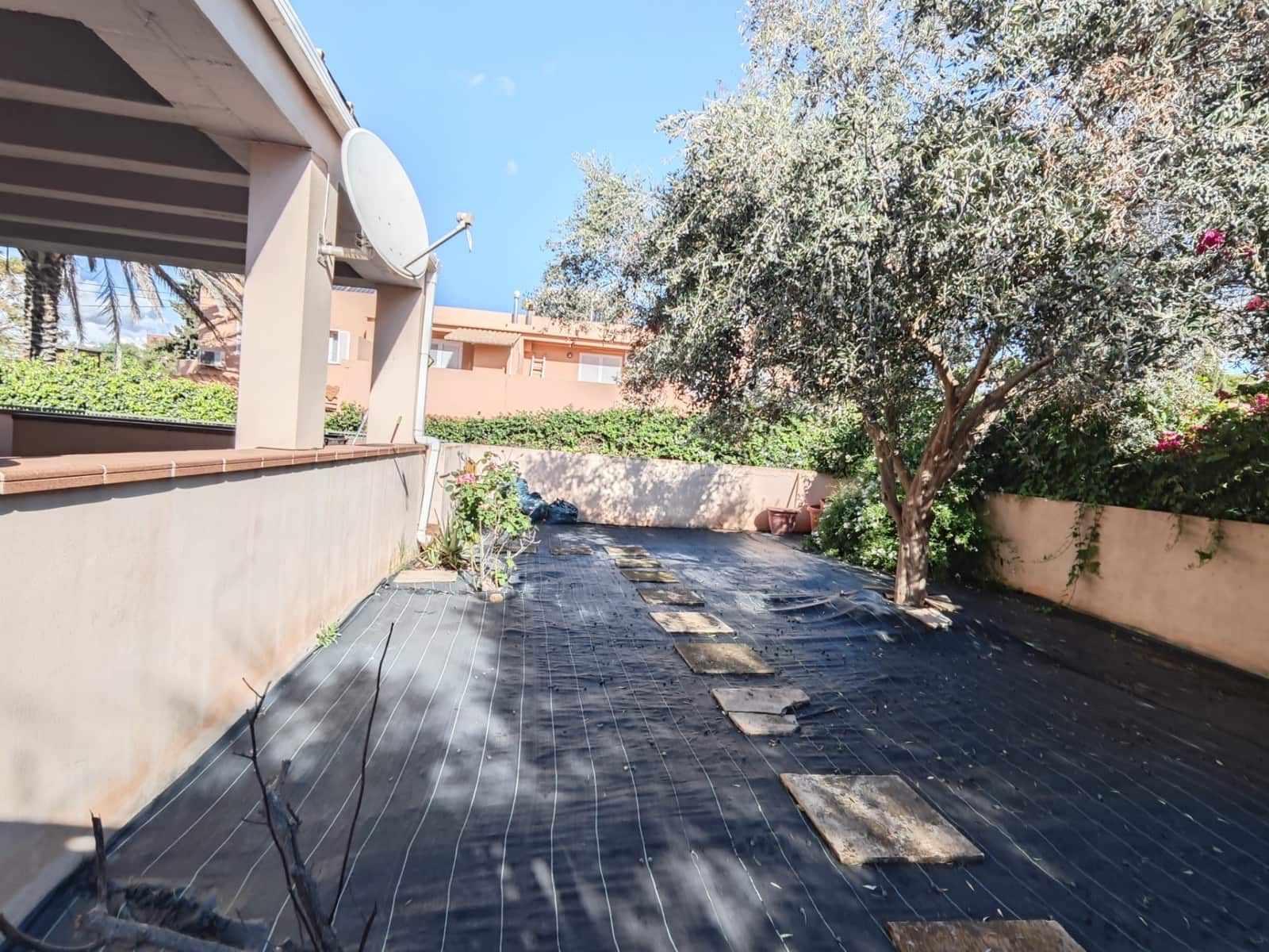 3 bedroom Apartment for sale in Sant Jordi de Ses Salines with garage - € 840,000 (Ref: 9406501)