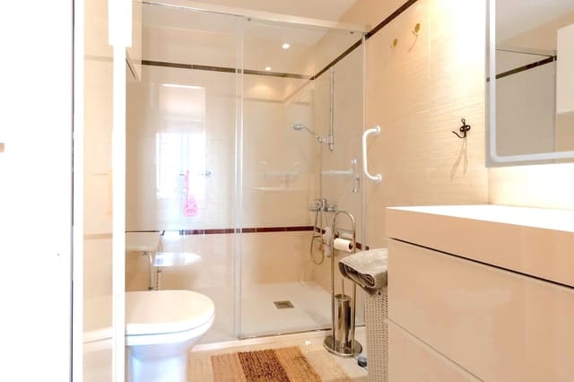 3 chambre Appartement à vendre à La Cala de Mijas, Mijas avec piscine garage - 499 000 € (Ref: 9413944)