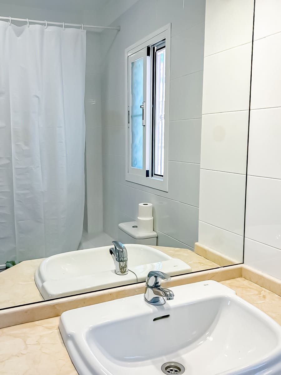 4 soveværelse Villa til salg i Mijas Costa med swimmingpool - € 995.000 (Ref: 9415800)