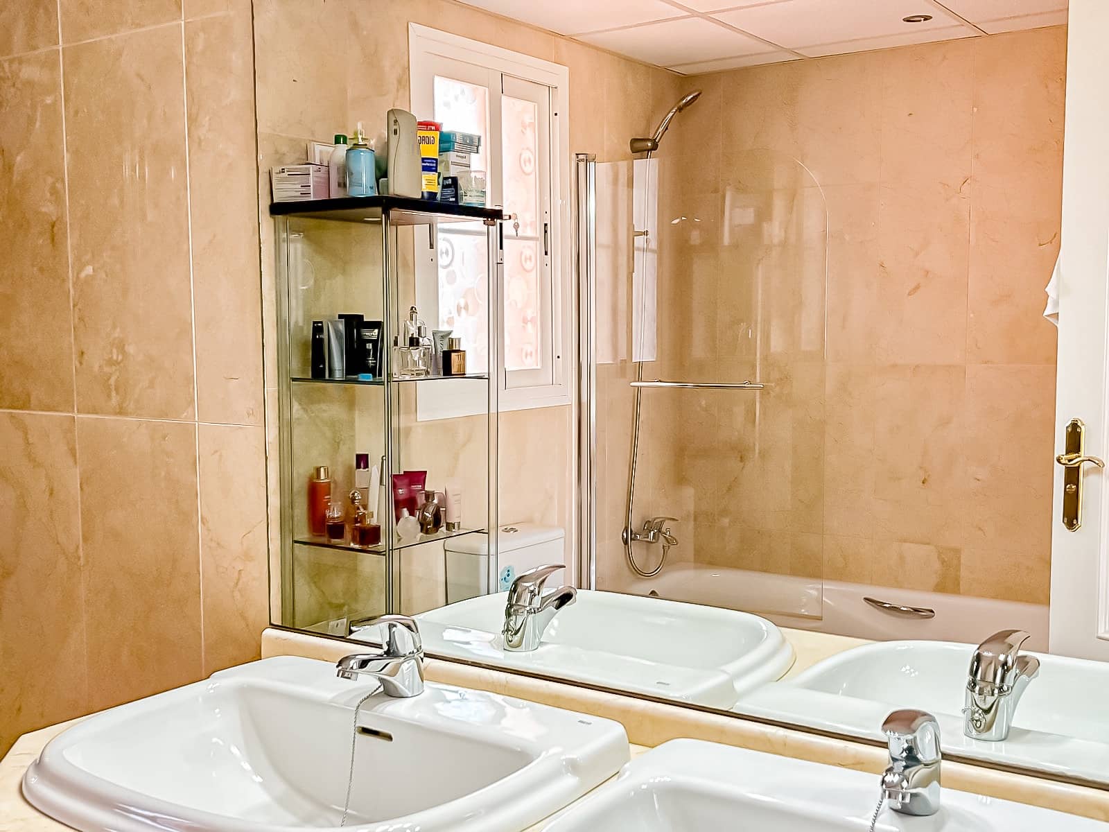 4 soveværelse Villa til salg i Mijas Costa med swimmingpool - € 995.000 (Ref: 9415800)