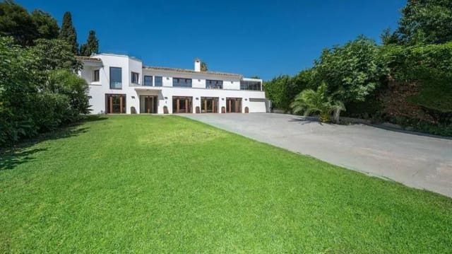 8 soverom Villa til salgs i San Pedro de Alcantara, Marbella med svømmebasseng garasje - € 3 500 000 (Ref: 9419565)