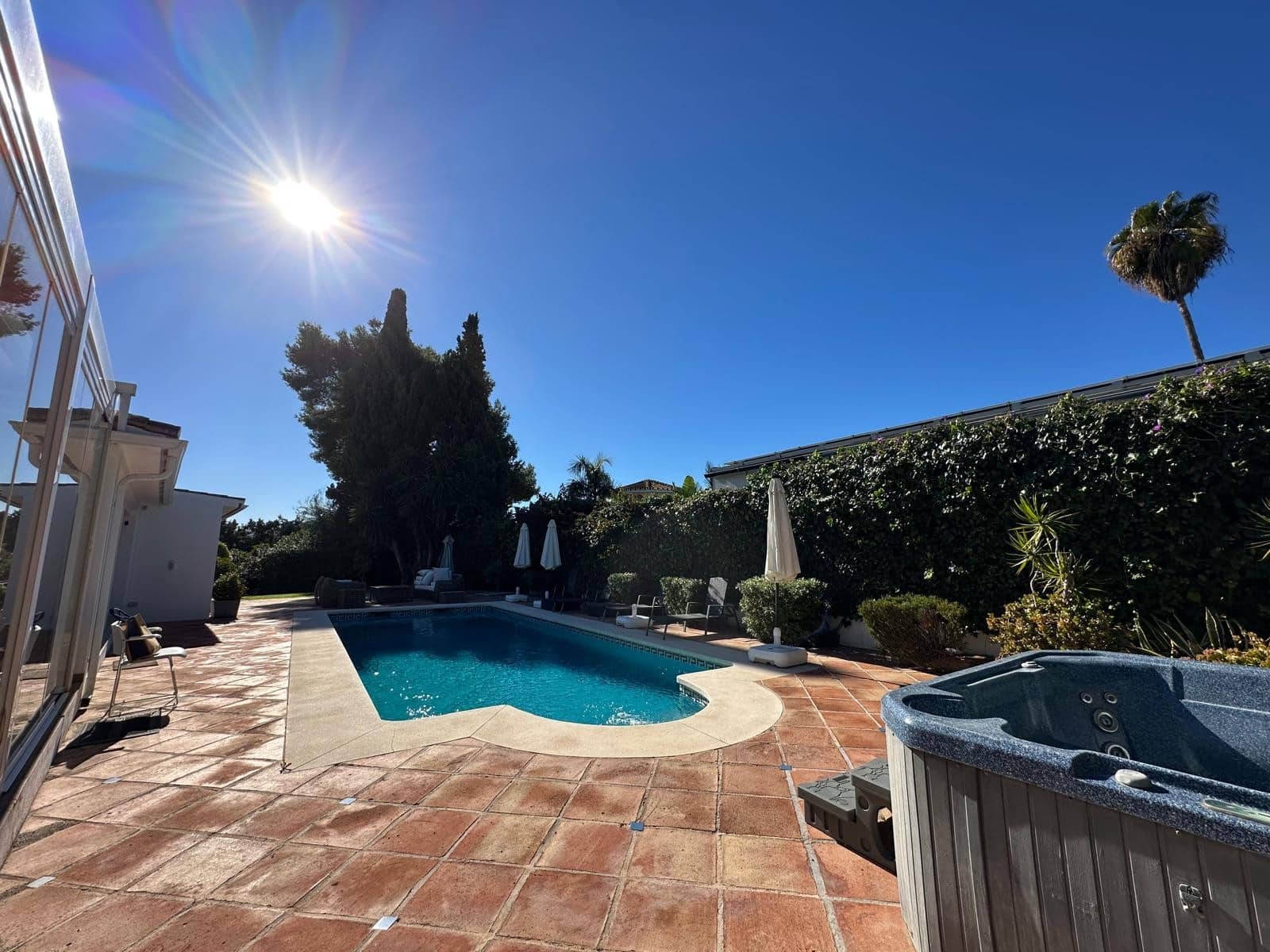 8 bedroom Villa for sale in San Pedro de Alcantara with pool garage - € 3,500,000 (Ref: 9419565)