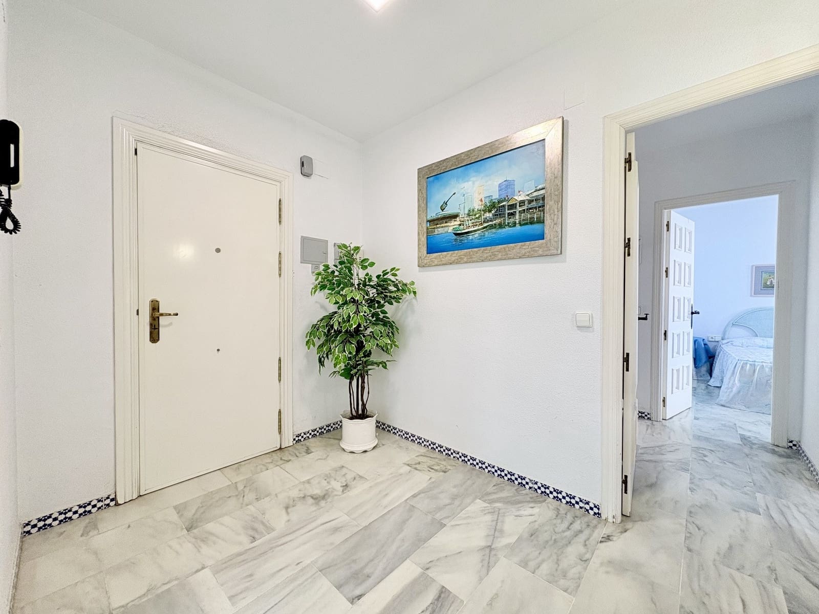 3 soveværelse Penthouse til salg i Fuengirola med swimmingpool garage - € 790.000 (Ref: 9419566)