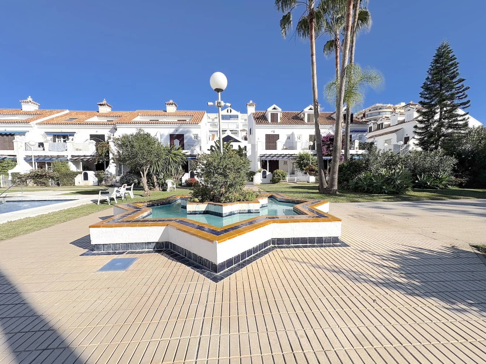 3 soveværelse Penthouse til salg i Fuengirola med swimmingpool garage - € 790.000 (Ref: 9419566)
