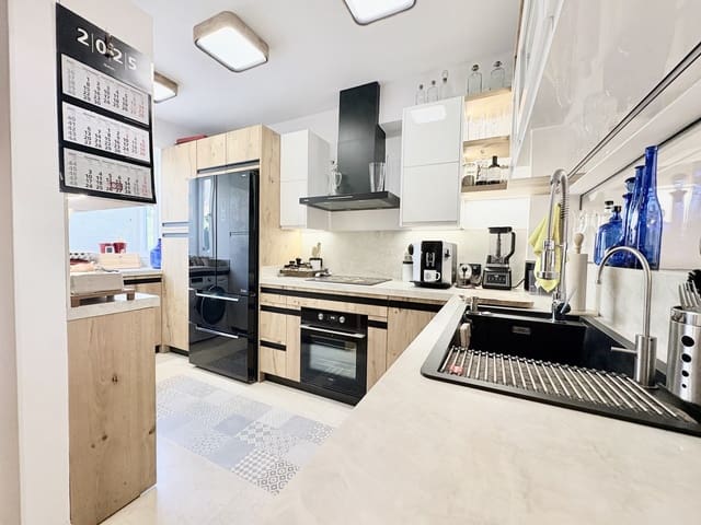 4 sovrum Hus till salu i Marbella med pool garage - 2 810 000 € (Ref: 9424401)