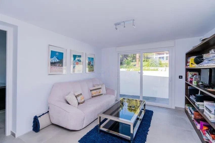 10 sovrum Villa till salu i New Golden Mile med pool garage - 4 200 000 € (Ref: 9427094)