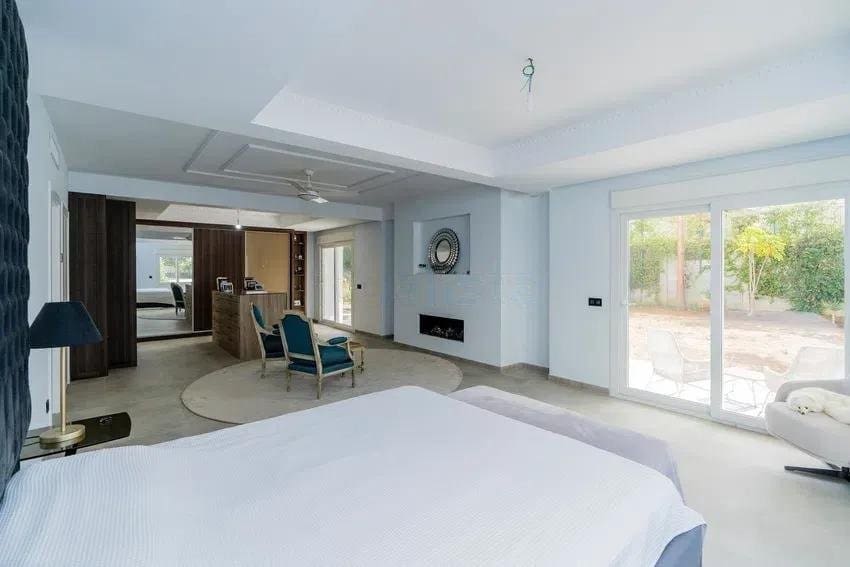 10 sovrum Villa till salu i New Golden Mile med pool garage - 4 200 000 € (Ref: 9427094)