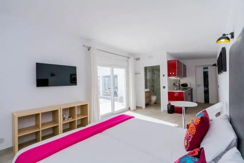 10 sovrum Villa till salu i New Golden Mile med pool garage - 4 200 000 € (Ref: 9427094)