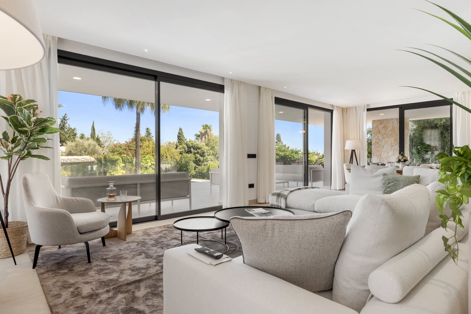 4 sovrum Villa till salu i Guadalmina med pool garage - 3 580 000 € (Ref: 9431340)