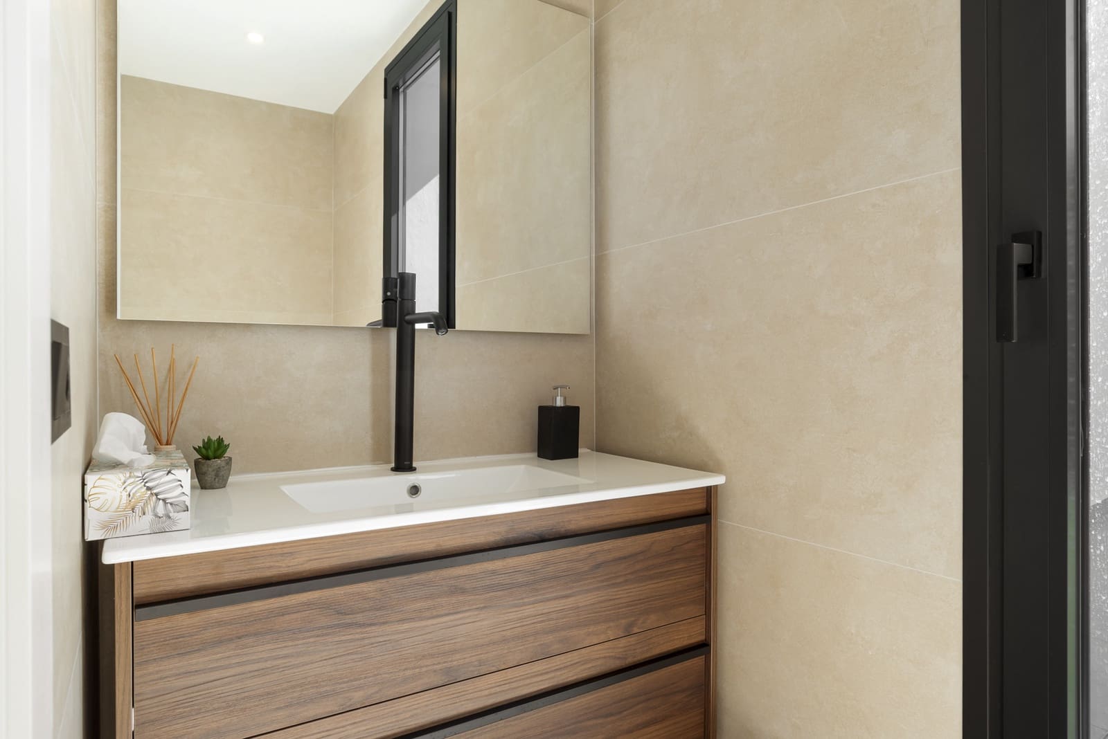 4 sovrum Villa till salu i Guadalmina med pool garage - 3 580 000 € (Ref: 9431340)