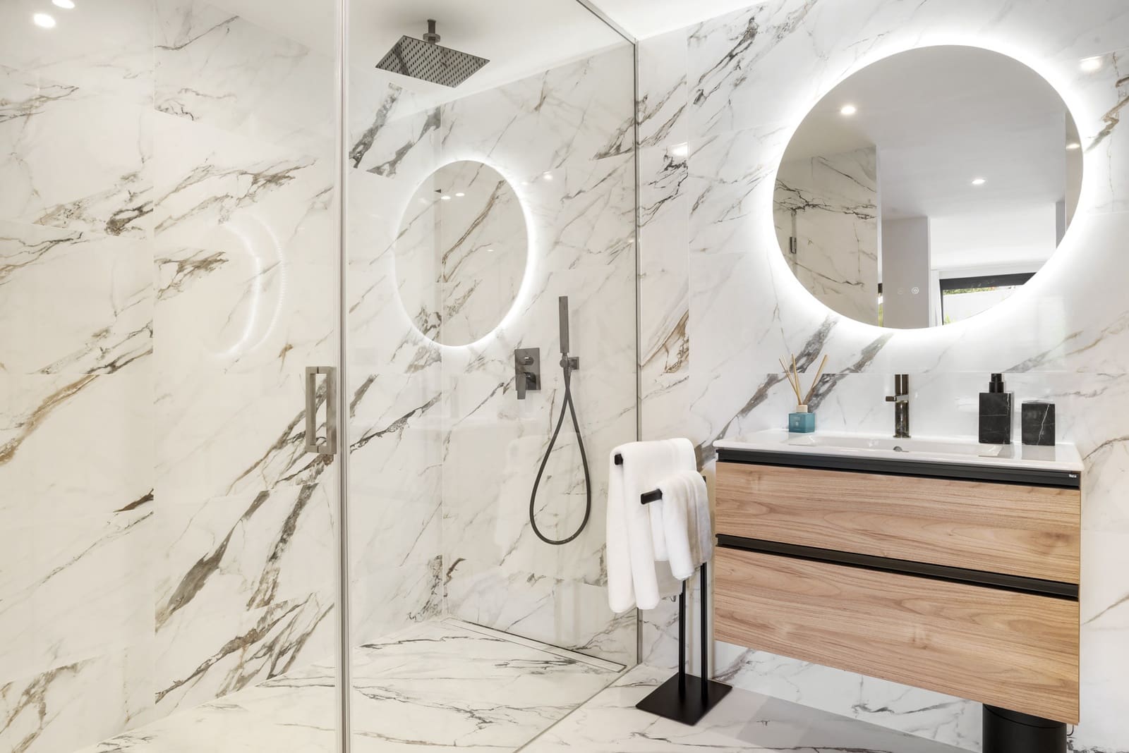 4 sovrum Villa till salu i Guadalmina med pool garage - 3 580 000 € (Ref: 9431340)