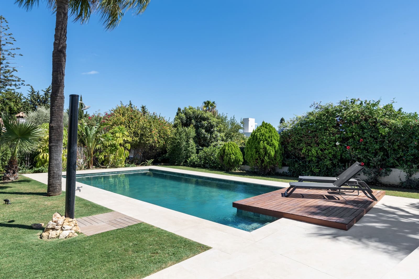 4 sovrum Villa till salu i Guadalmina med pool garage - 3 580 000 € (Ref: 9431340)