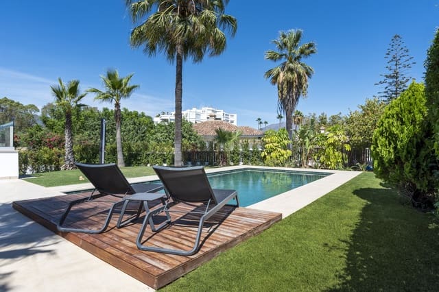 4 chambre Villa/Maison à vendre à Guadalmina Alta, Marbella avec piscine garage - 3 580 000 € (Ref: 9431340)