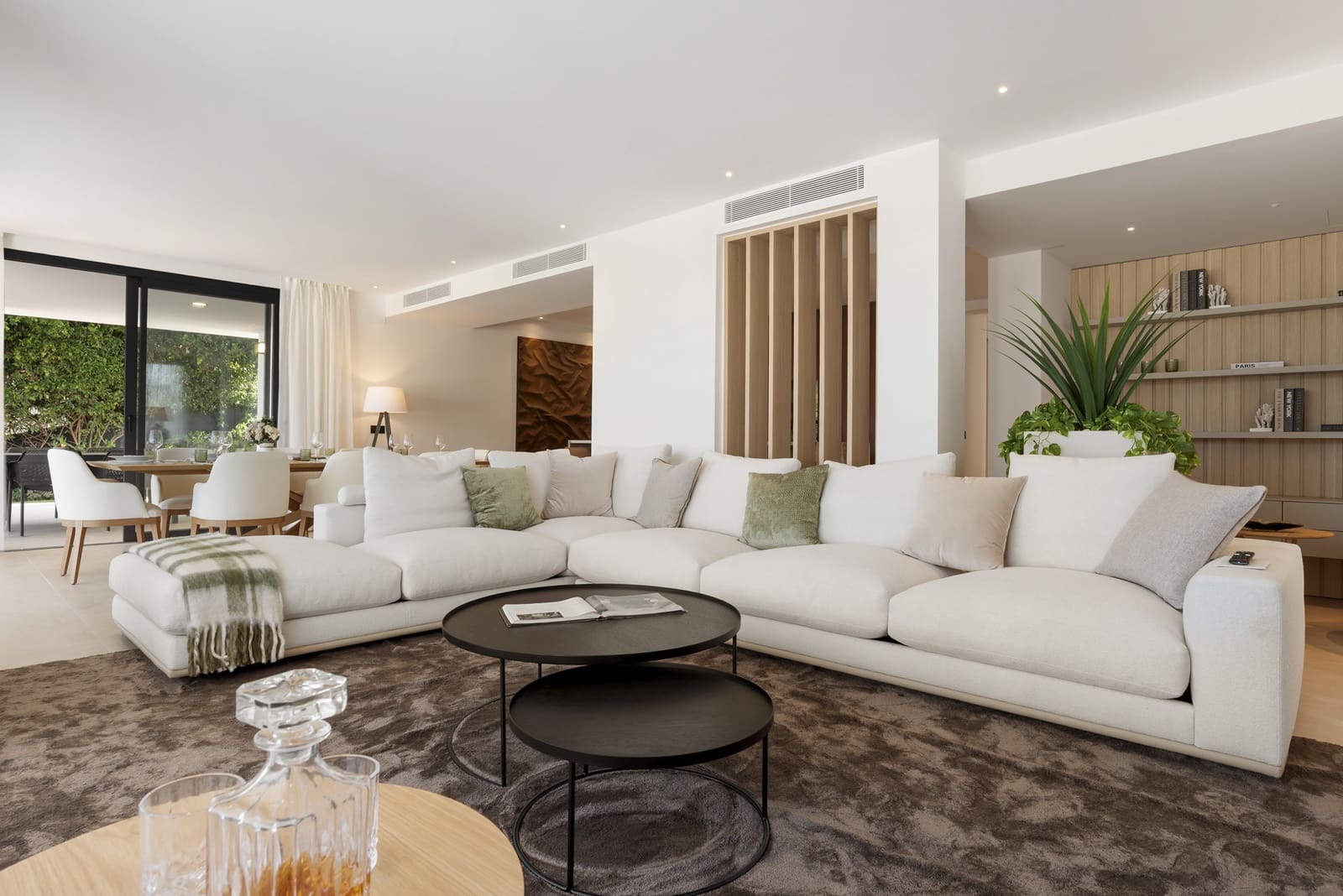 4 sovrum Villa till salu i Guadalmina med pool garage - 3 580 000 € (Ref: 9431340)