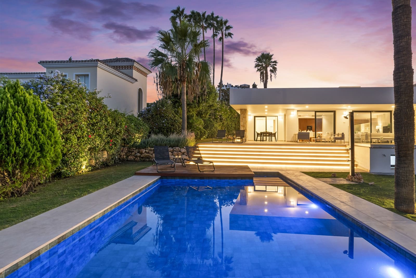 4 sovrum Villa till salu i Guadalmina med pool garage - 3 580 000 € (Ref: 9431340)