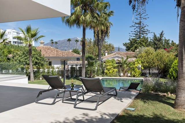 4 chambre Villa/Maison à vendre à Guadalmina Alta, Marbella avec piscine garage - 3 580 000 € (Ref: 9431340)