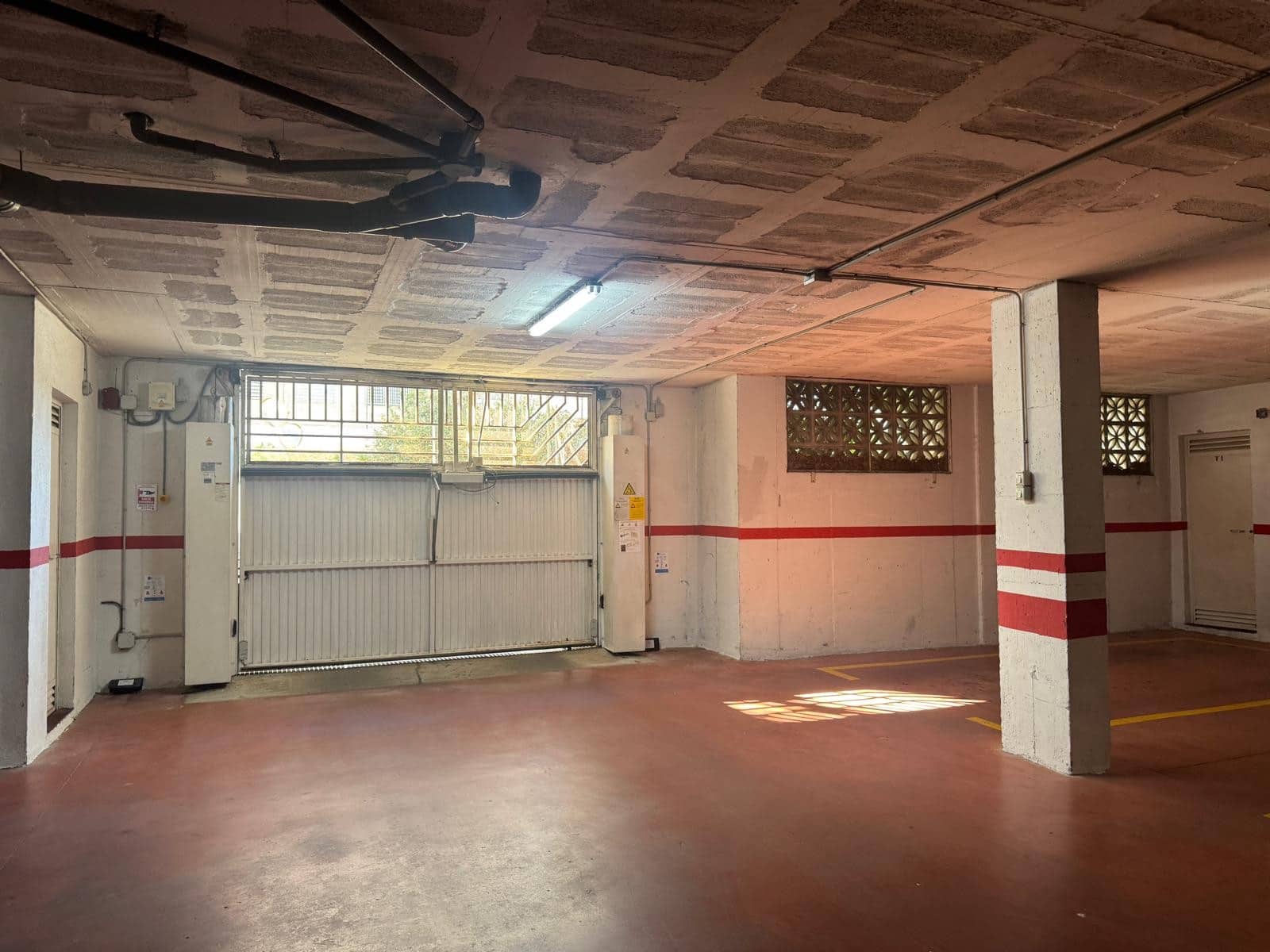 3 makuuhuone Huoneisto myytävänä paikassa Torremolinos mukana uima-altaan 
autotalli - 330 000 € (Ref: 9433309)