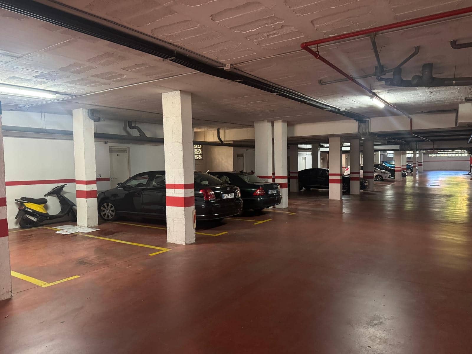 3 makuuhuone Huoneisto myytävänä paikassa Torremolinos mukana uima-altaan 
autotalli - 330 000 € (Ref: 9433309)