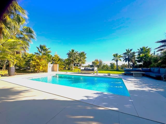 4 soveværelse Villa til salg i Mijas Costa, Mijas med swimmingpool garage - € 1.950.000 (Ref: 9433310)