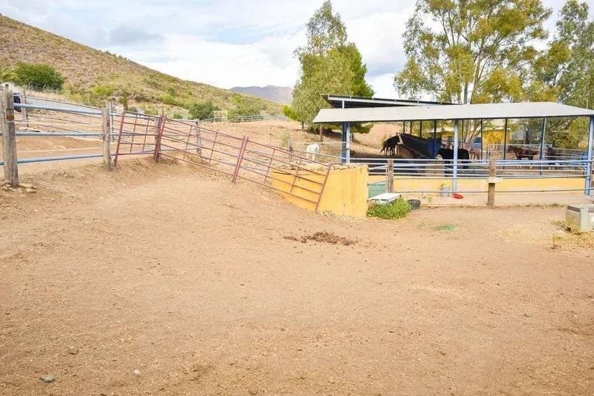 6 soveværelse Finca/Landehus til salg i Mijas Costa med garage - € 3.150.000 (Ref: 9433311)