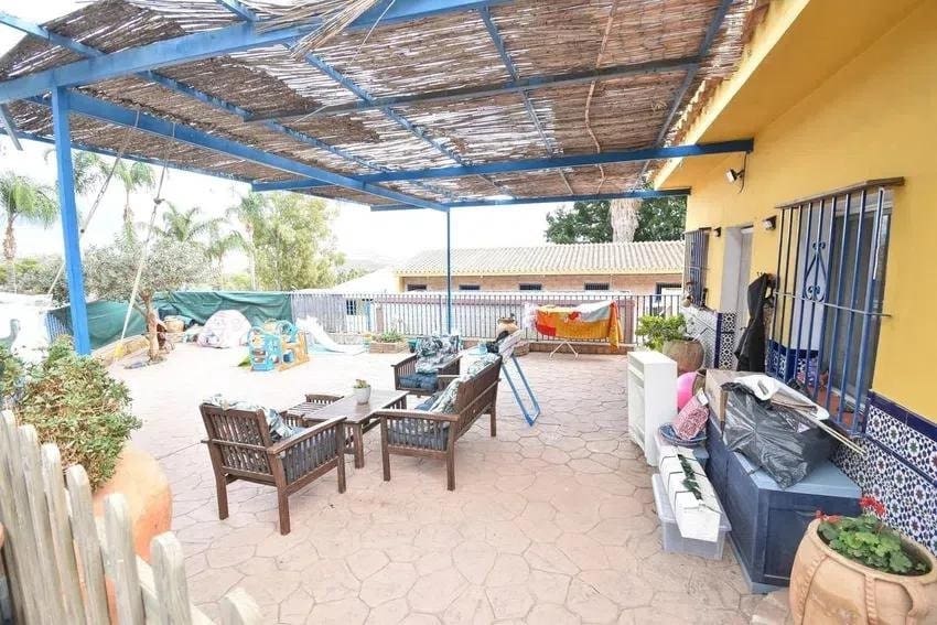 6 soveværelse Finca/Landehus til salg i Mijas Costa med garage - € 3.150.000 (Ref: 9433311)